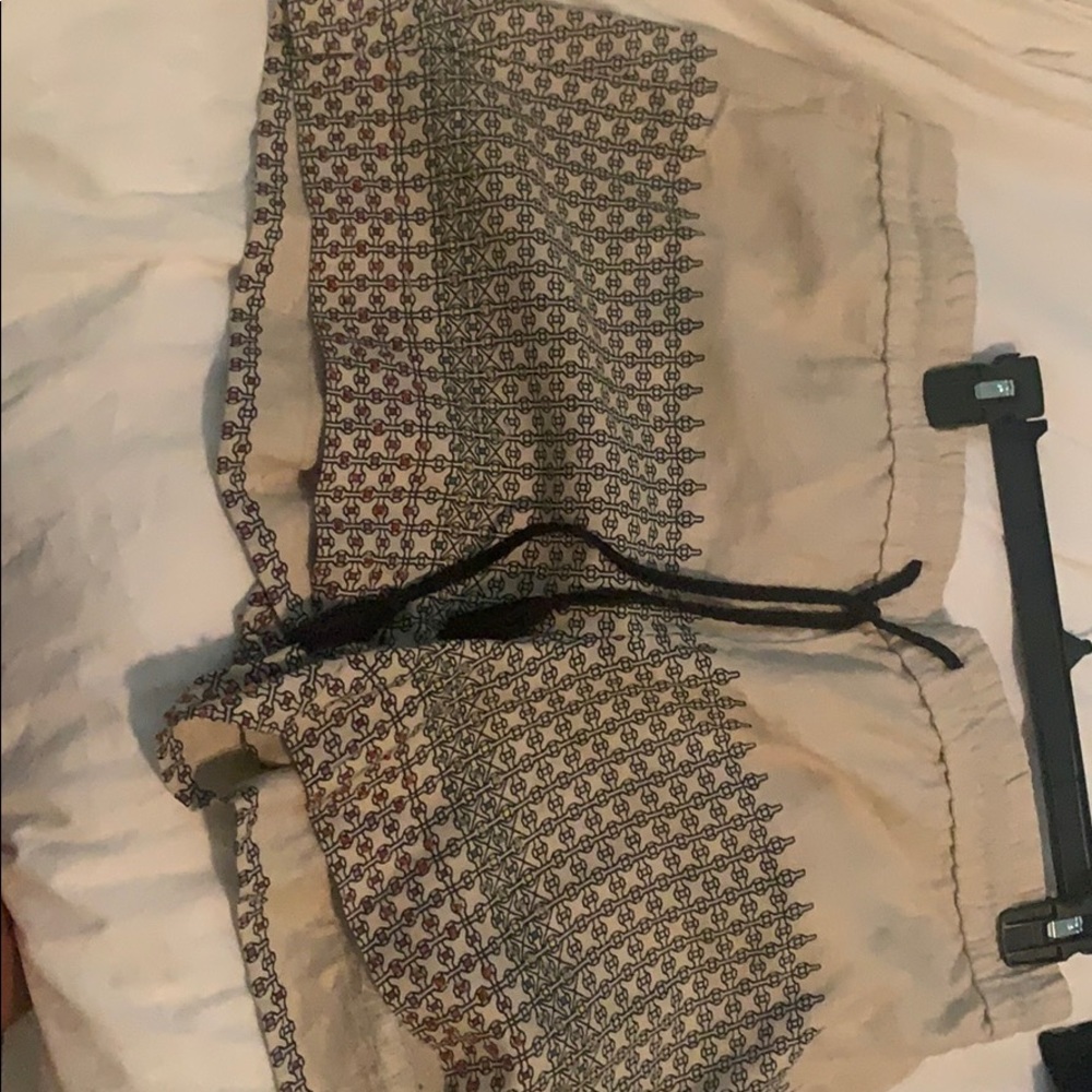 NWT Patterned Loft Drawstring Shorts - Picture 2 of 5